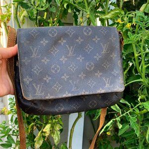 Louis Vuitton LV Shoulder Bag Musette Tango long strap